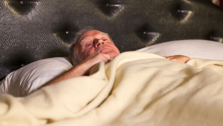 [Oldje] - Sexy Maid Arwen Gold in Doggystyle