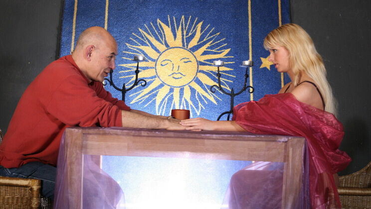 [Oldje] - Tina's Kiss Leads to Hot Sex with Older Guy - Tina - Wong