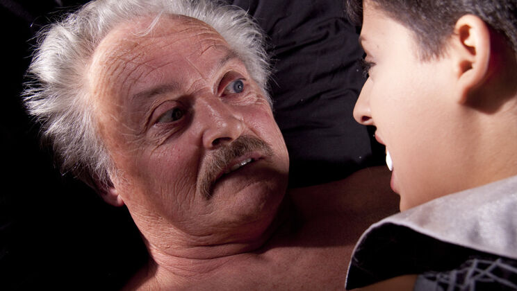 Kissing and Licking Pussy on Halloween