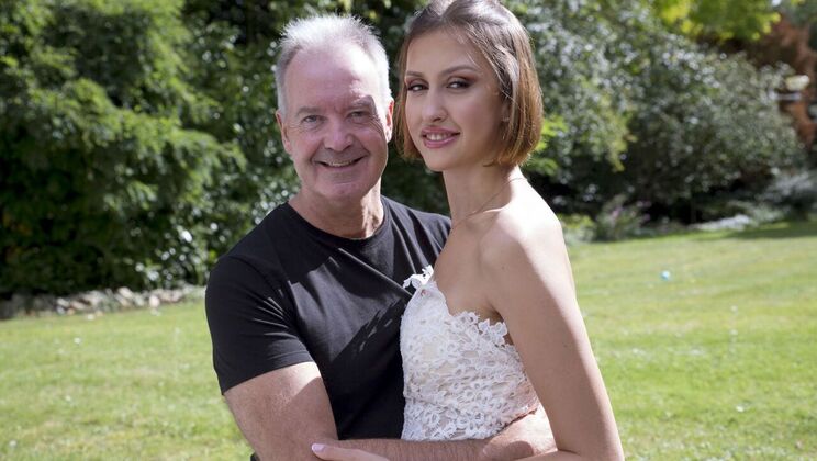 [Oldje] - Horny Wife's Wild Ride