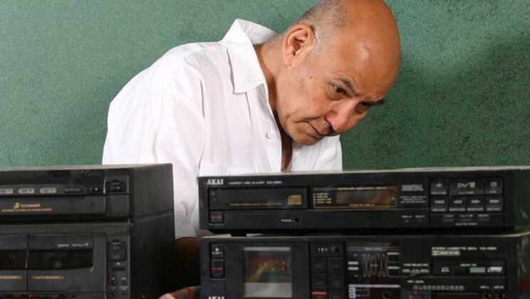 [Oldje] - Wong Fucks Salma in Doggystyle Position