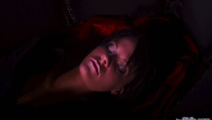 [Oldje] - Halloween Blowjob: Aliz and Sergio's Encounter - Aliz - Sergio