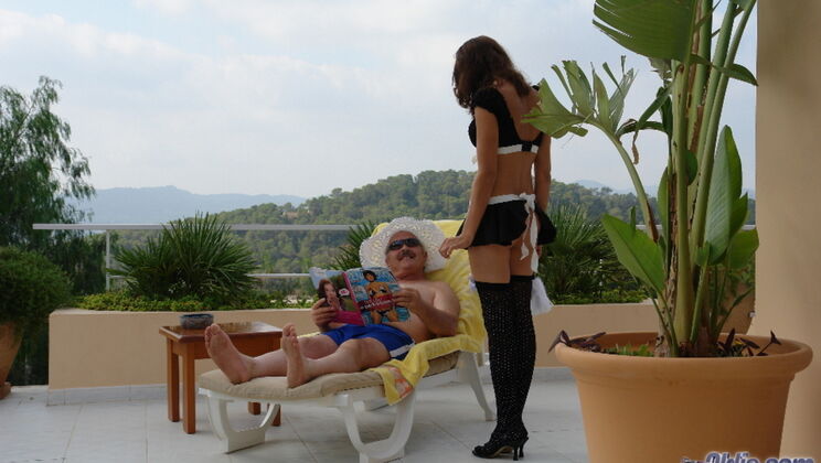 [Oldje] - Deepthroat and Anal at Paradise Resort - Yenna - Gustavo