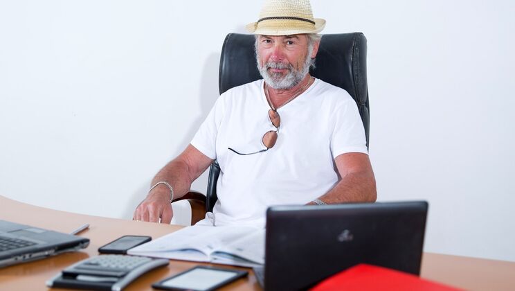 Blonde and Old Man in a Sexy Loan