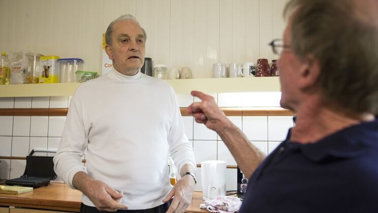 [Oldje] - Teressa Bizarre's Big Cock Encounter - John - David - Teressa Bizarre