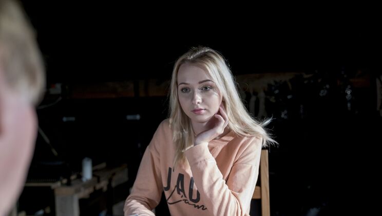 [Oldje] - Card Game Turns into a Cum Swallowing Session