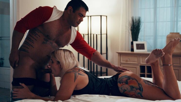 Tattooed Shemale Summer Rayne in Missionary Position