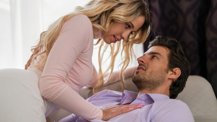 [FamilySinners] - Khloe Kapri's Athletic Body Gets Fucked Missionary