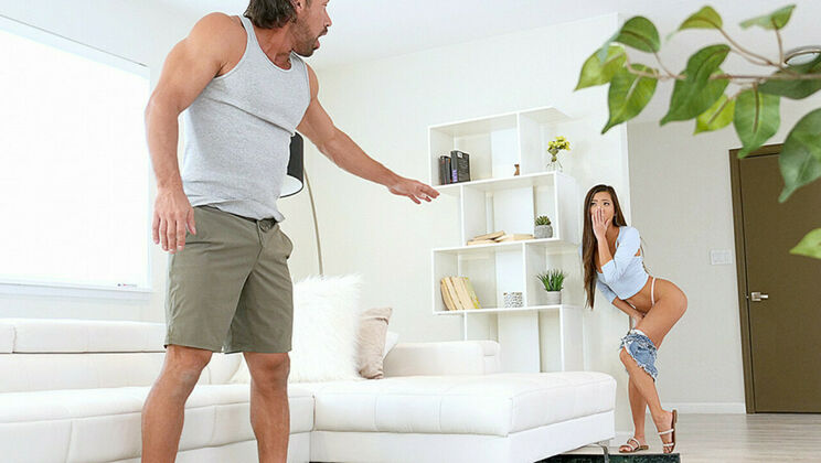 Stepbody Erotic Massage with Vina