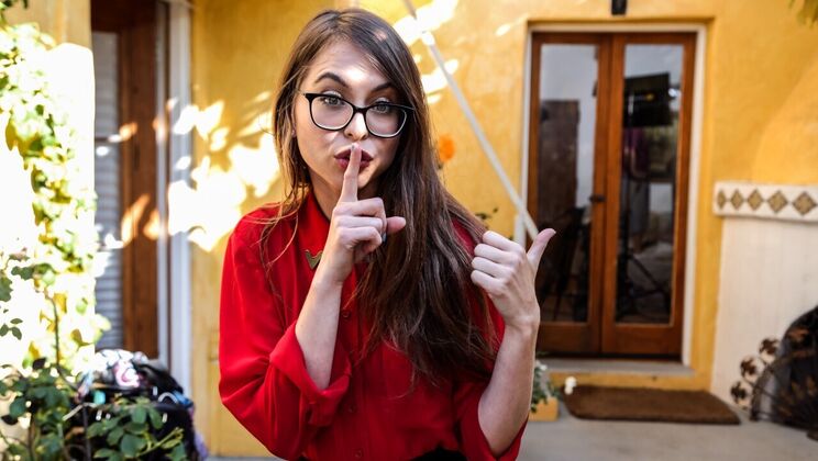 Undercover Tattooed Riley Reid