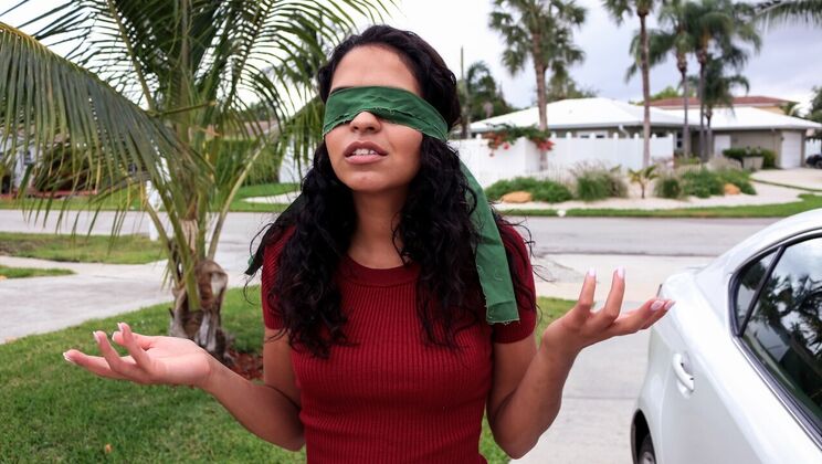 Latina's Athletic Body in Sex Surprise