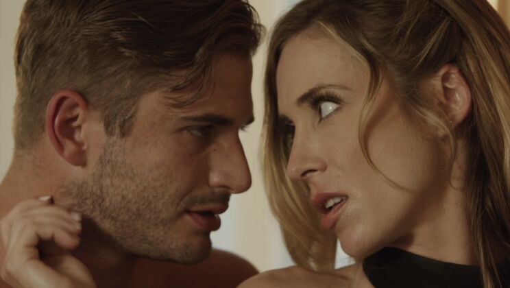 Fingering and Riding with Passion