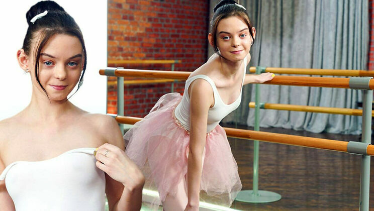 [ClubSweethearts] - Masturbating Ballerina Kitti's Pure Joy