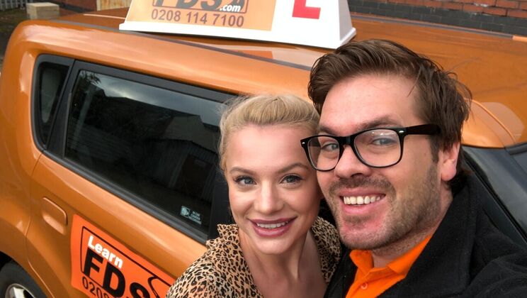 [FakeDrivingSchool] - Short-Haired Polish Girl Gets Ass Fingering - Ryan Ryder - Elizabeth Romanova