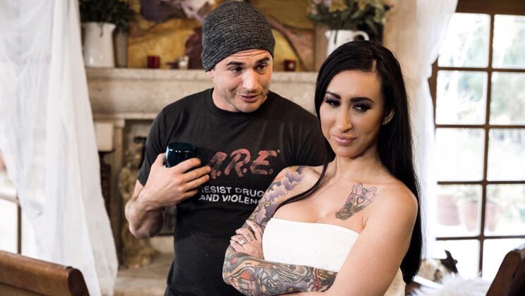 [OutOfTheFamily] - Lily Lane, a Stepmom, Enjoys Young Cock