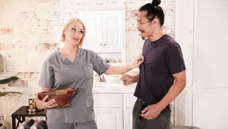 [NuruMassage] - Massage Leads to Cum on Pussy