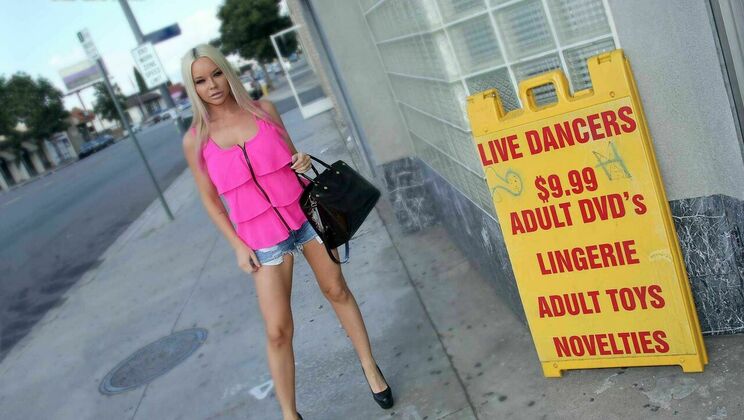 Rachele Richey's Creampie Surprise