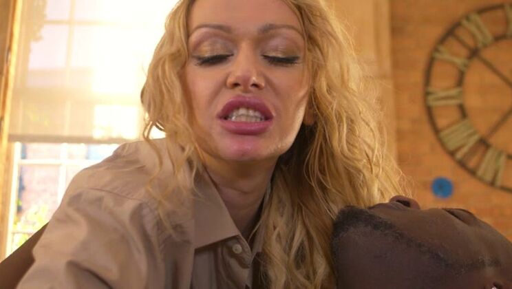 [PornWorld] - Interracial Couch Fucking with Amber Jayne - Antonio Black - Amber Jayne