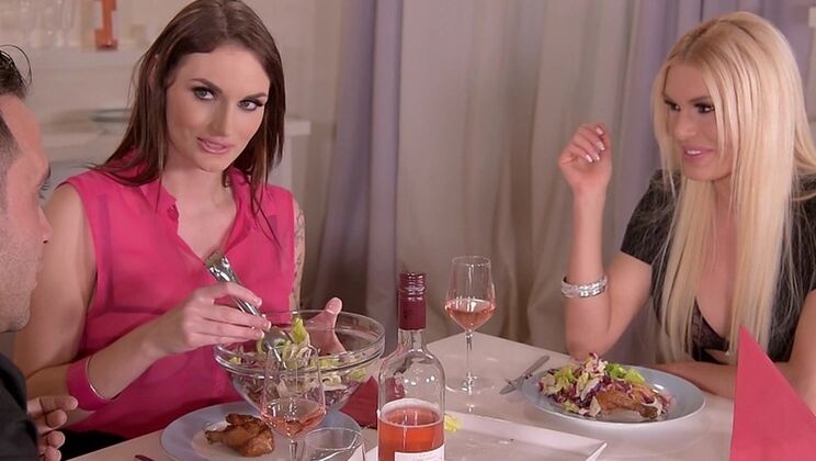 [PornWorld] - French Lingerie Models Kitana & Marie Get Fucked