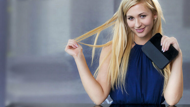 Solo Fingering with Tracy Lindsay