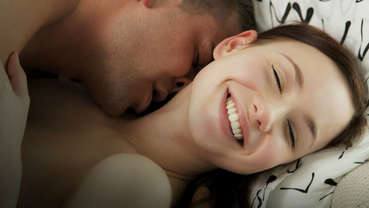 Spanish Beauty Taylor Sands Sucks and Fucks