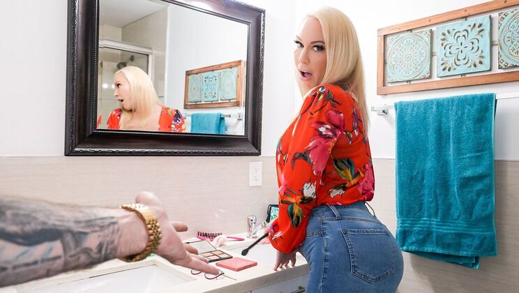 [MyPervyFamily] - Steamy Quickie with Shaved Blonde Stepmom