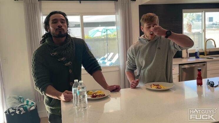 [HotGuysFuck] - Short Hair Studs Brock & Leo Getting Ready for Action - Gio Givanni - Leo Woodman - Brock Fisher