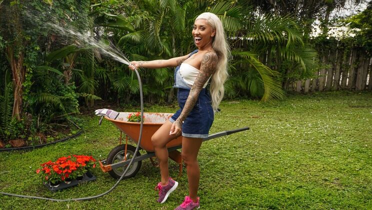 Outdoor Spooning Sex with Blonde Slut