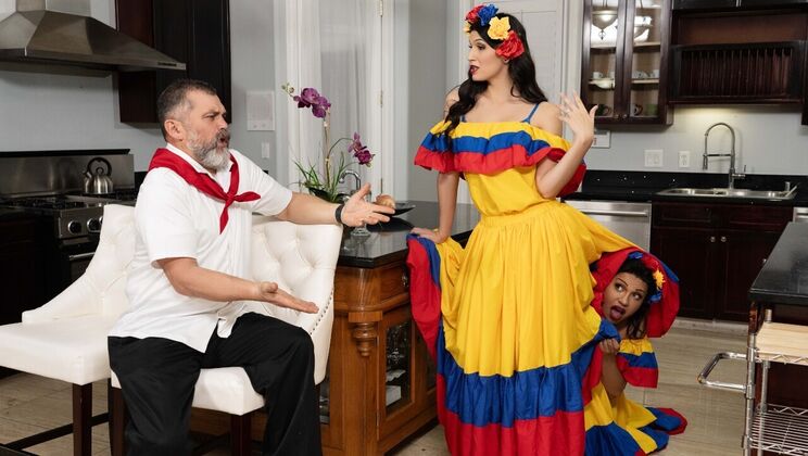 [TransAngels] - Cumbia Shemale Orgy