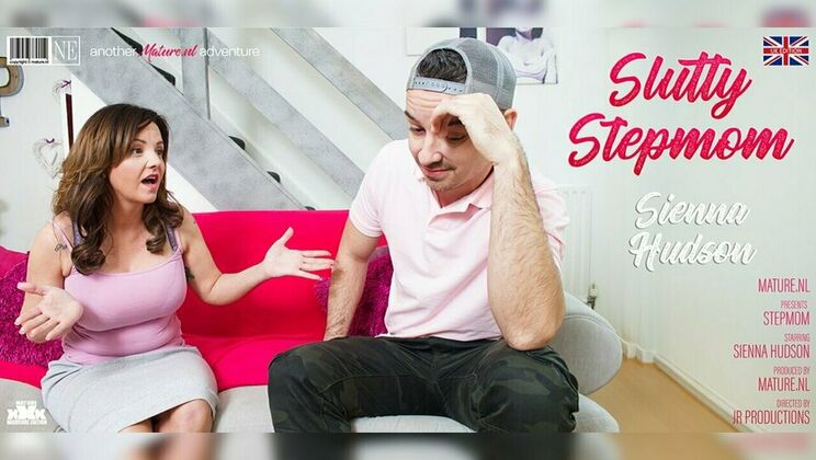 British MILF Sienna Hudson's Wet Blowjob