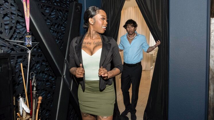 [LookAtHerNow] - Naughty Agent's Hidden Room