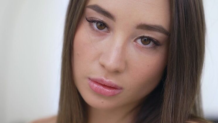 Gaping Ass for Italian Cock - First Time for Asian Mary