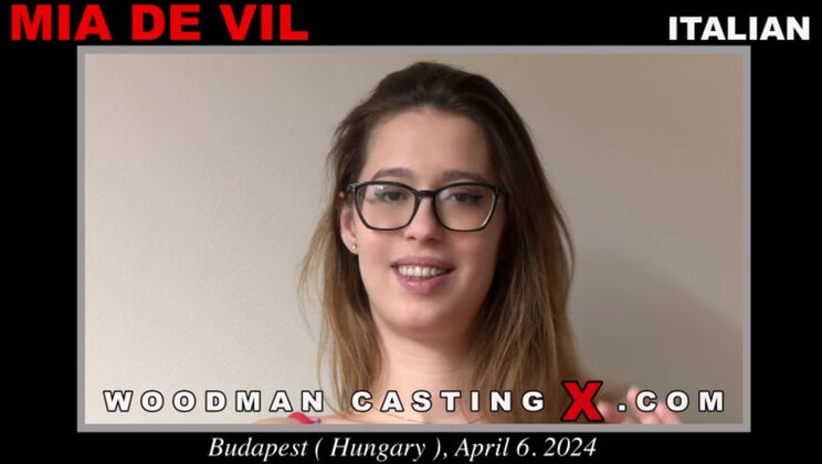 [WoodmanCasting] - Mia De Vil Takes It All - DP, Anal & Cum - Mia De Vil