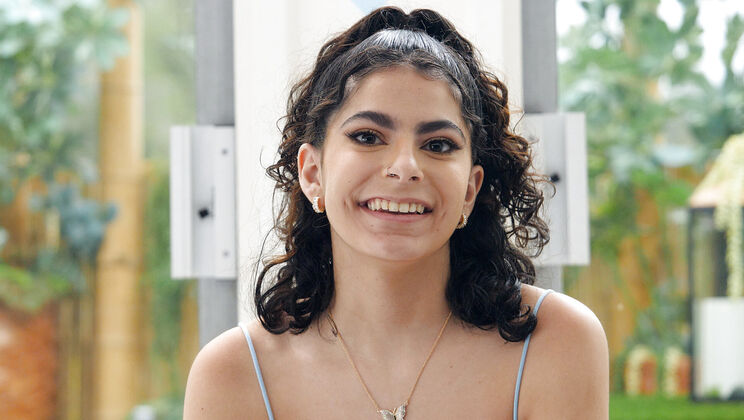 [NetVideoGirls] - Angela's Deepthroat Tryout - Angela