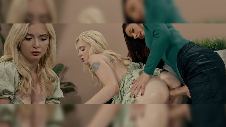 [FutanariXXX] - Small but Mighty: Petite Futa Blowjob