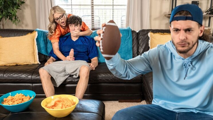 [CrazyCollegeGFs] - Jill Taylor's Big Ass Begs For Anal - Gets Cumshot On Face - Parker Ambrose - Jill Taylor