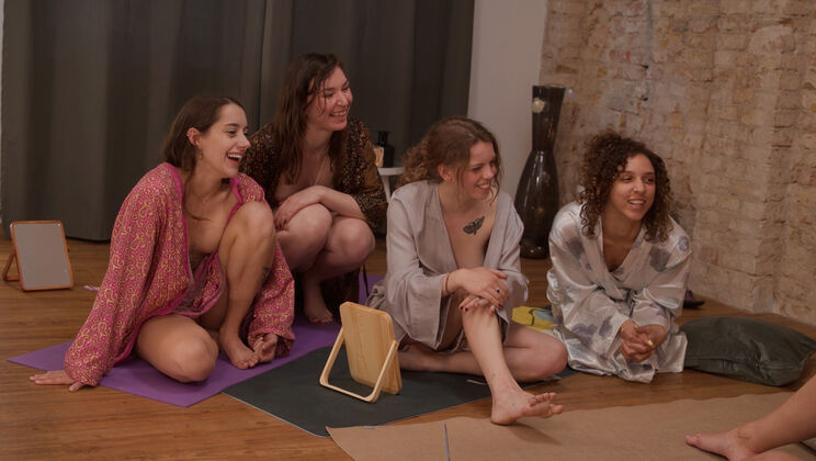 [Ersties] - Tattooed Blonde Lesbians in Orgy with Big Tits - Lilith (Ersties) - July (Ersties) - Medea (Ersties) - Innana (Ersties) - Stella P (Ersties)