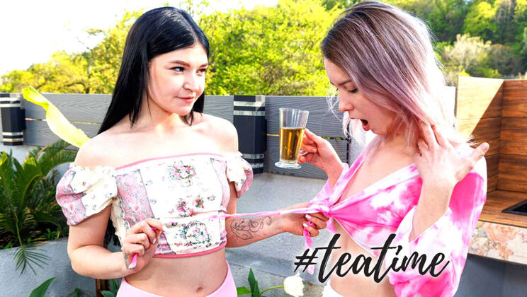 [ClubSweethearts] - Brunette Lesbians Alice & Virgin Enjoy Hot Fingering Session