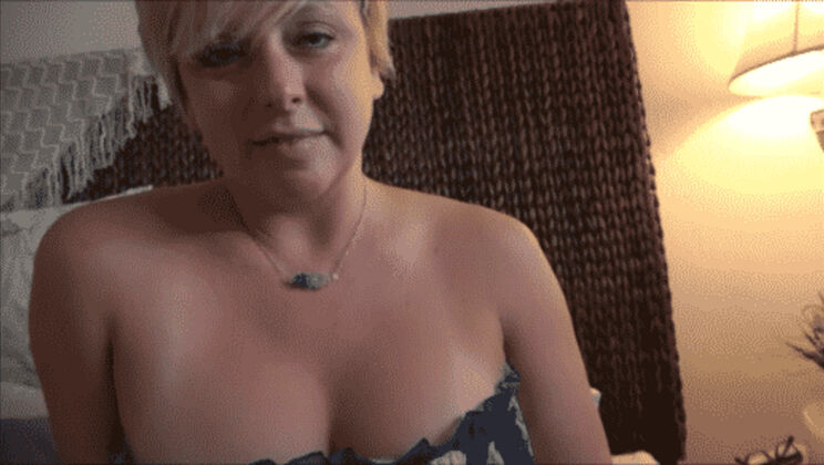 Cheating on My Boyfriend with a Blonde