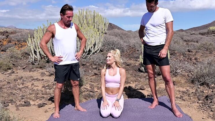 [PornWorld] - Threesome Action: Blonde Gets DP'd