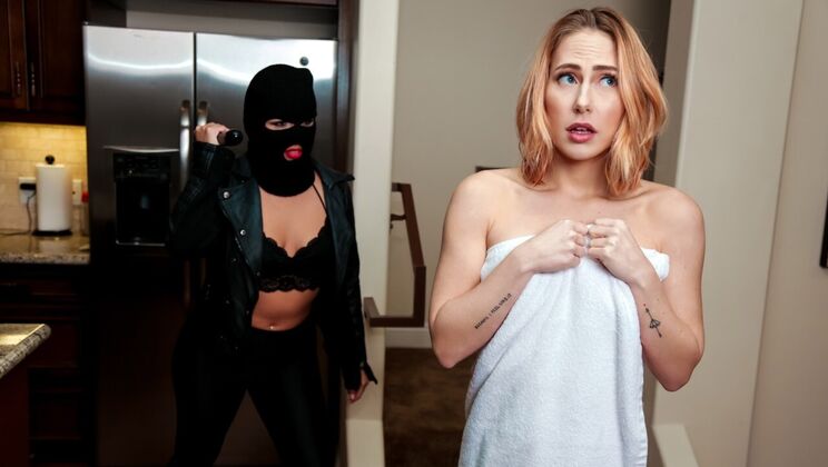 [DigitalPlayground] - Lesbian Masturbation with Dildo and Pussy Eating in Bathroom - Jenna Sativa - Carter Cruise