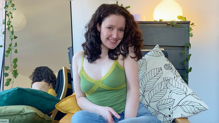 [Ersties] - Sarah's First Anal Penetration with Josie - Josie B (Ersties)