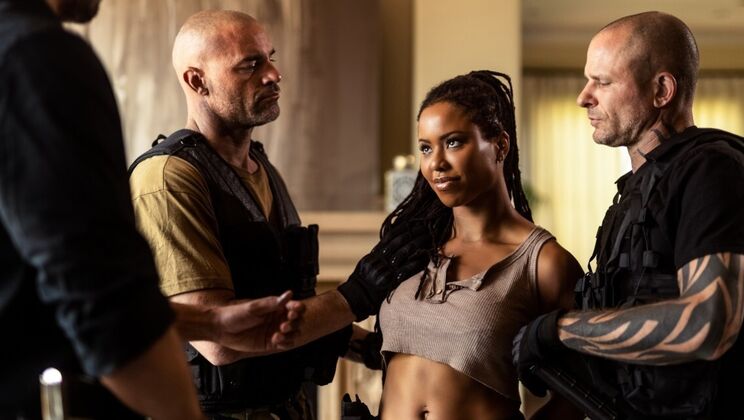 [DigitalPlayground] - Kira Noir's Bubble Butt Anal - Tattooed Brunette Fucked Hard by Muscular Man - Kira Noir - Alex Jones