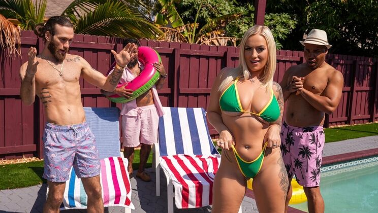 [Dad'sLovePorn] - Elana Bunnz Short Hair Blowjob and Cumshot Clean-Up