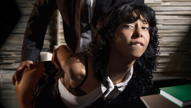 [Oyeloca] - Cindy Luna's Rough Blowjob & Cum in Mouth Debut - Axl Rey - Cindy Luna